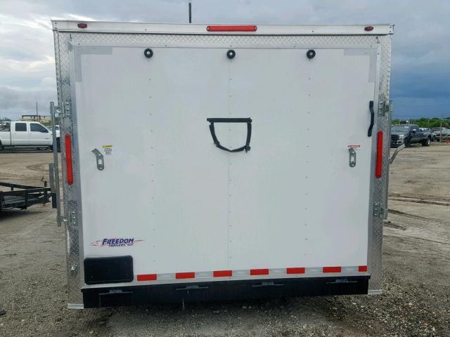 5WKBE1626K1058971 - 2019 FREE TRAILER WHITE photo 5