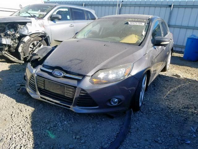 1FAHP3N21CL189728 - 2012 FORD FOCUS TITA GRAY photo 2