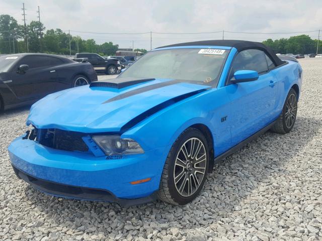 1ZVBP8FHXA5157701 - 2010 FORD MUSTANG GT BLUE photo 2