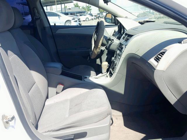 1G1ZC5E06CF115183 - 2012 CHEVROLET MALIBU 1LT 白色 照片 5