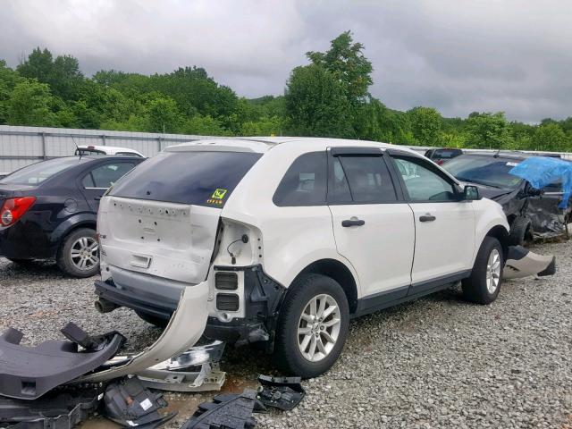 2FMDK3GC9DBB28511 - 2013 FORD EDGE SE WHITE photo 4