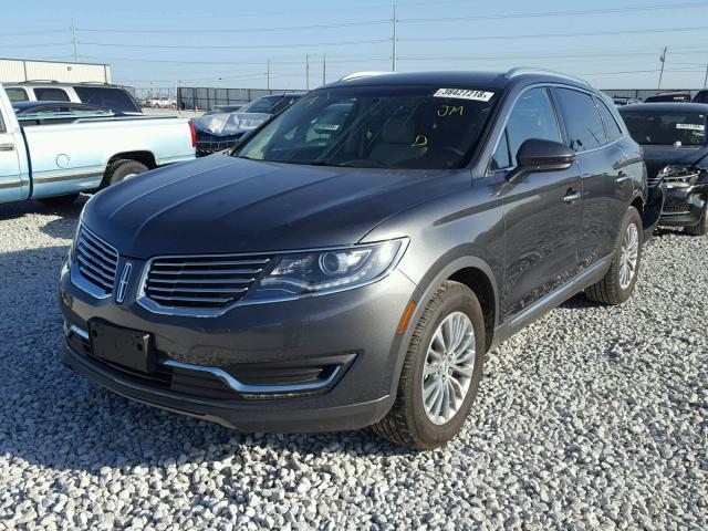 2LMPJ6KR6HBL16796 - 2017 LINCOLN MKX SELECT GRAY photo 2