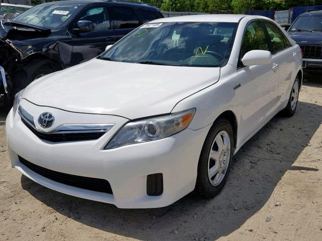 4T1BB3EKXBU142328 - 2011 TOYOTA CAMRY HYBR WHITE photo 2