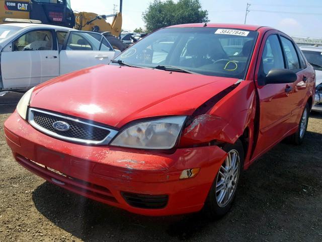1FAFP34N56W101544 - 2006 FORD FOCUS ZX4 RED photo 2