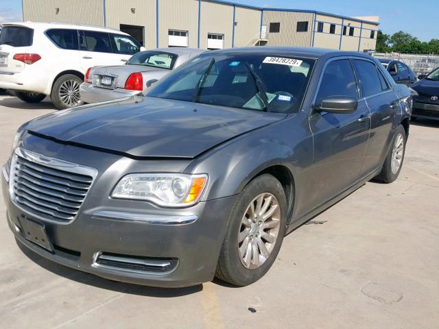 2C3CCAAGXCH273487 - 2012 CHRYSLER 300 GRAY photo 2