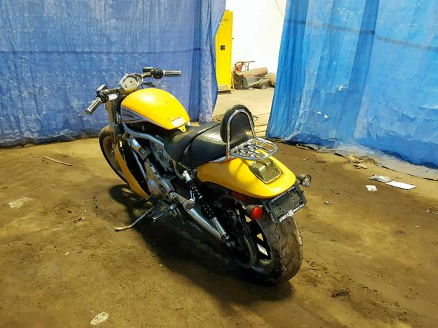 1HD1HCZ446K802454 - 2006 HARLEY-DAVIDSON VRSCR YELLOW photo 3