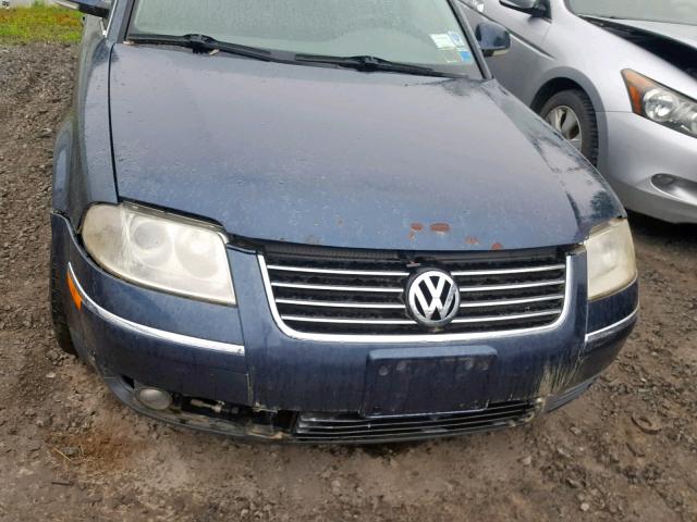 WVWPD63B64E182430 - 2004 VOLKSWAGEN PASSAT GLS BLUE photo 7