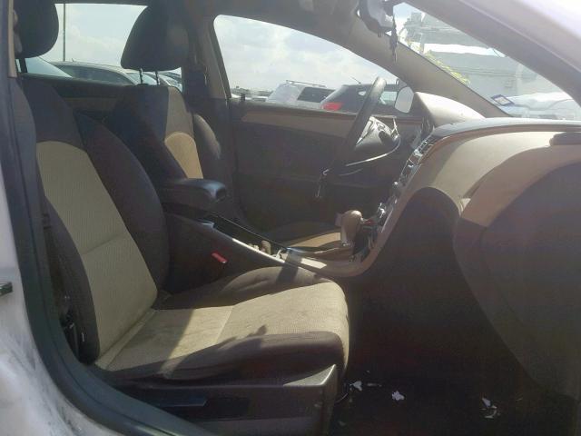 1G1ZC5E04CF316029 - 2012 CHEVROLET MALIBU 1LT 白色 照片 5