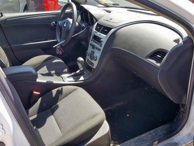 1G1ZH57B994199147 - 2009 CHEVROLET MALIBU 1LT თეთრი ფოტო 5