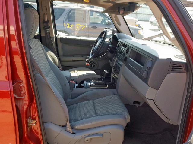 1J8HG48N46C210574 - 2006 JEEP COMMANDER BURGUNDY photo 5