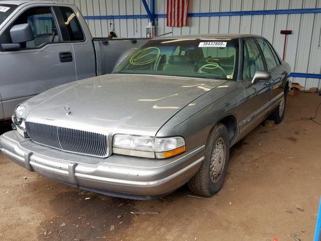 1G4CW52K8TH633094 - 1996 BUICK PARK AVENU GRAY photo 2