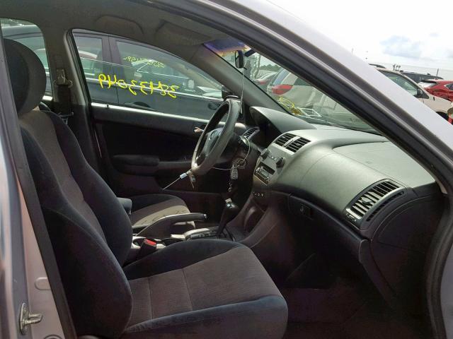 1HGCM56123A141294 - 2003 HONDA ACCORD DX SILVER photo 5