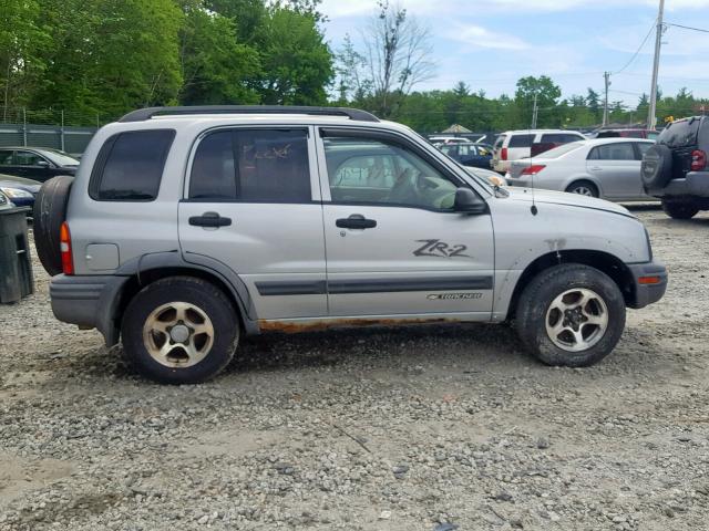 2CNBJ734036937323 - 2003 CHEVROLET TRACKER ZR SILVER photo 9