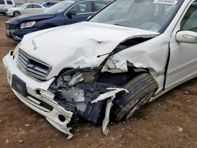 WDBRH81J55F621498 - 2005 MERCEDES-BENZ C 240 SPOR WHITE photo 9