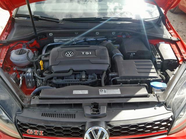 3VW447AU6HM040315 - 2017 VOLKSWAGEN GTI S/SE RED photo 7