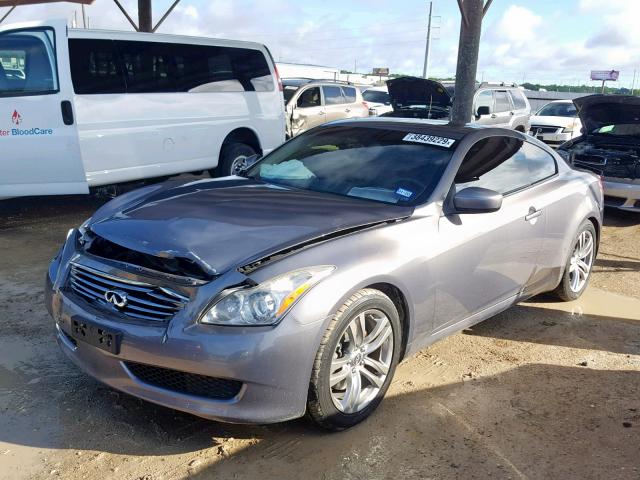 JNKCV64E09M606958 - 2009 INFINITI G37 BASE GRAY photo 2