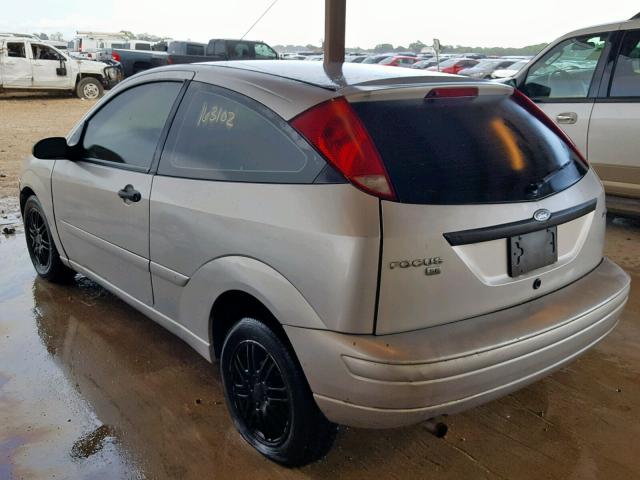 1FAFP31N16W222933 - 2006 FORD FOCUS ZX3 SILVER photo 3