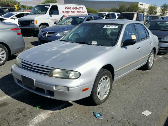 1N4BU31D6VC192181 - 1997 NISSAN ALTIMA XE GRAY photo 2