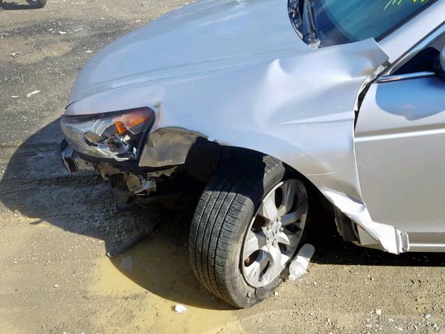 1HGCP26898A011667 - 2008 HONDA ACCORD EXL SILVER photo 9