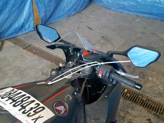 JH2SC7753HK000205 - 2017 HONDA CBR1000 RA BLACK photo 5