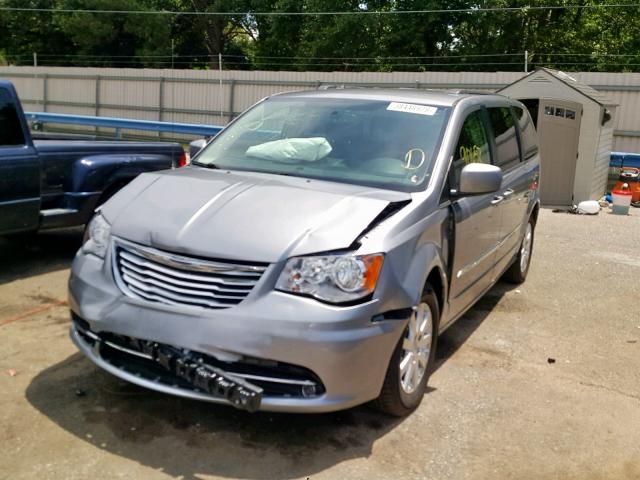 2C4RC1BG6GR291554 - 2016 CHRYSLER TOWN & COU SILVER photo 2