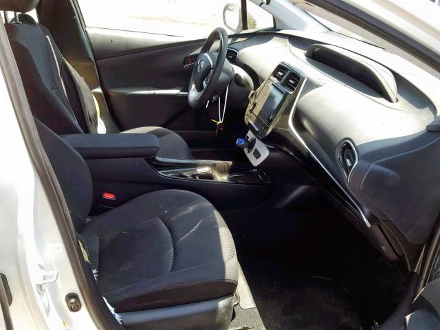 JTDKARFP6J3091130 - 2018 TOYOTA PRIUS PRIM 白色 照片 5