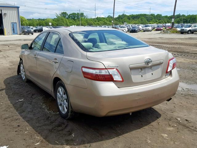 4T1BB46K28U047243 - 2008 TOYOTA CAMRY HYBR GOLD photo 3