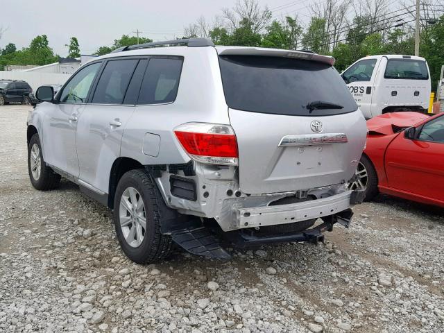 5TDBK3EH8DS202509 - 2013 TOYOTA HIGHLANDER GRAY photo 3