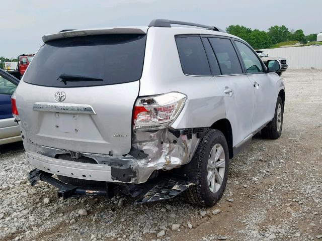 5TDBK3EH8DS202509 - 2013 TOYOTA HIGHLANDER GRAY photo 4