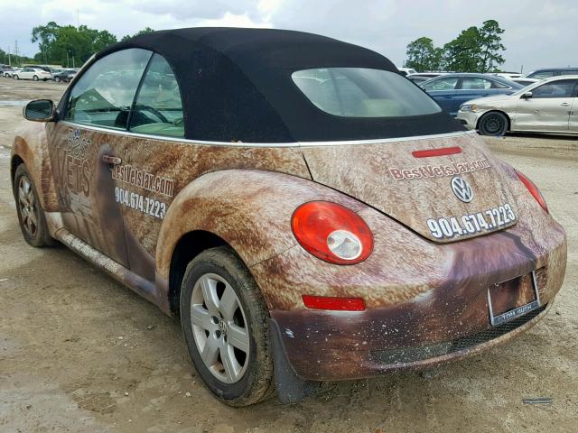 3VWPF31Y17M403024 - 2007 VOLKSWAGEN NEW BEETLE კრემისფერი ფოტო 3