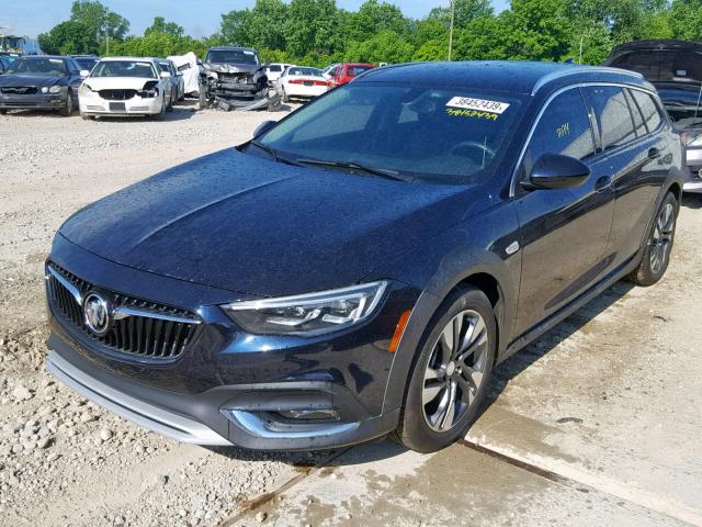 W04GU8SX9J1063745 - 2018 BUICK REGAL TOUR BLUE photo 2