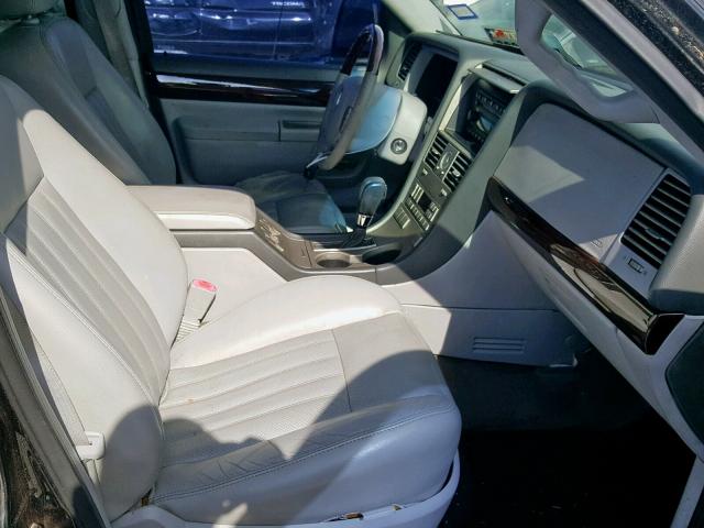 5LMEU68H25ZJ07117 - 2005 LINCOLN AVIATOR Qara foto 5