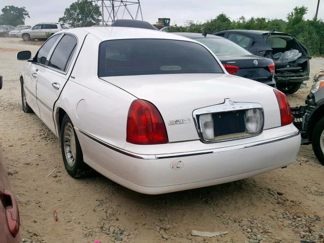 1LNHM81W91Y653806 - 2001 LINCOLN TOWN CAR E WHITE photo 3