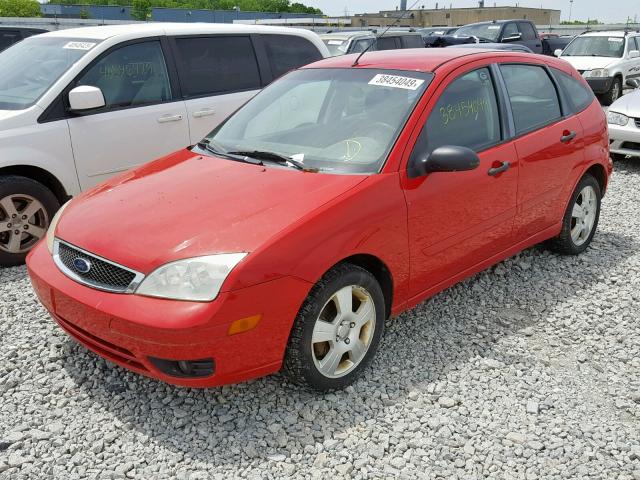 1FAHP37N97W332887 - 2007 FORD FOCUS ZX5 RED photo 2