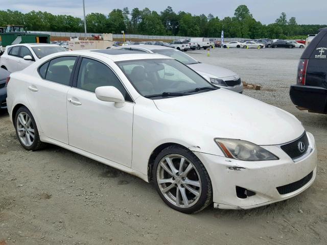 JTHBK262462010033 - 2006 LEXUS IS 250 WHITE photo 1