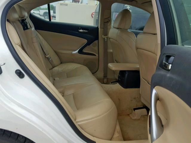 JTHBK262462010033 - 2006 LEXUS IS 250 WHITE photo 6