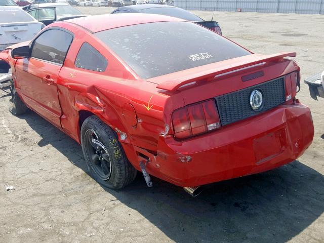 1ZVHT82H885150364 - 2008 FORD MUSTANG GT RED photo 3