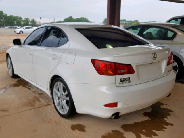 JTHBE262965005531 - 2006 LEXUS IS 350 WHITE photo 3