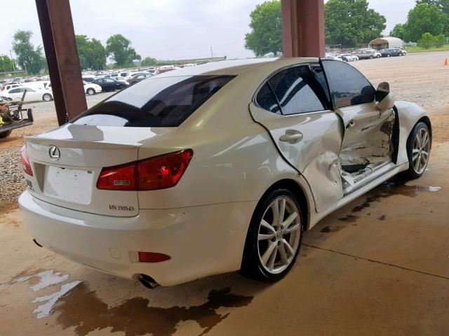 JTHBE262965005531 - 2006 LEXUS IS 350 WHITE photo 4