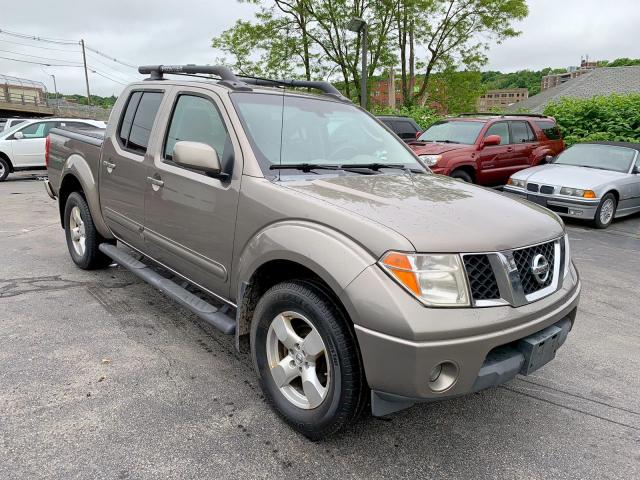 1N6AD07W56C431232 - 2006 NISSAN FRONTIER C BROWN photo 1