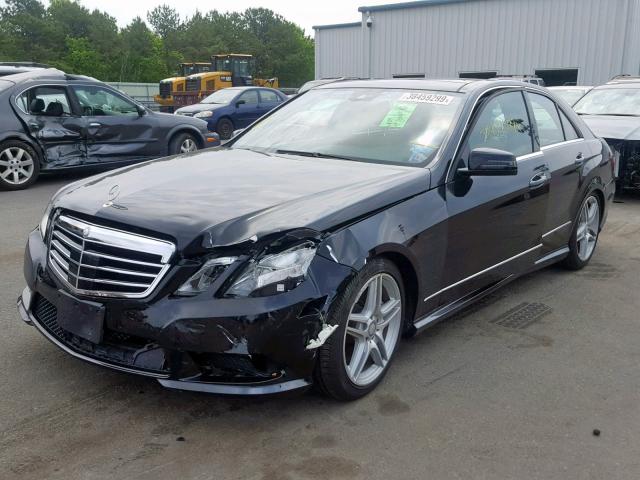 WDDHF9AB2BA504493 - 2011 MERCEDES-BENZ E 550 4MAT BLACK photo 2