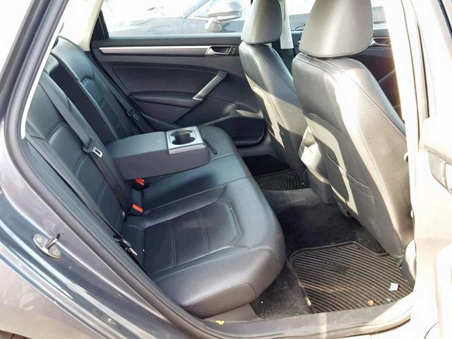 1VWDT7A31HC078062 - 2017 VOLKSWAGEN PASSAT R-L GRAY photo 6