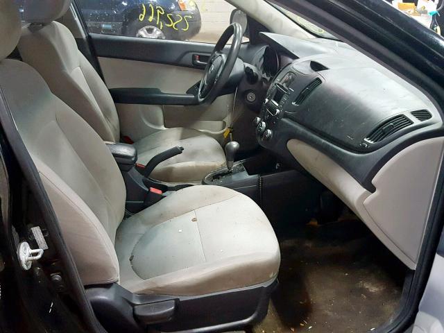 KNAFU4A24A5054604 - 2010 KIA FORTE EX BLACK photo 5