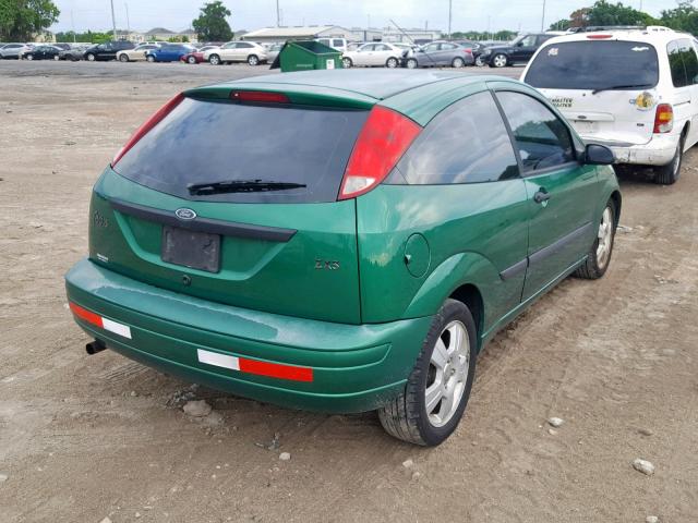 3FAFP31343R142152 - 2003 FORD FOCUS ZX3 GREEN photo 4