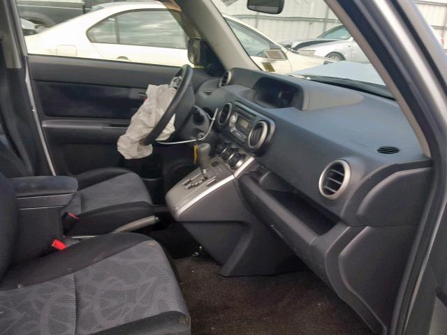 JTLZE4FE1B1119955 - 2011 TOYOTA SCION XB 银色 照片 5