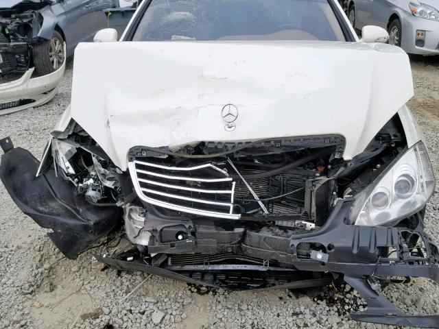 WDDMG71X87A159222 - 2007 MERCEDES-BENZ E 550 WHITE photo 9