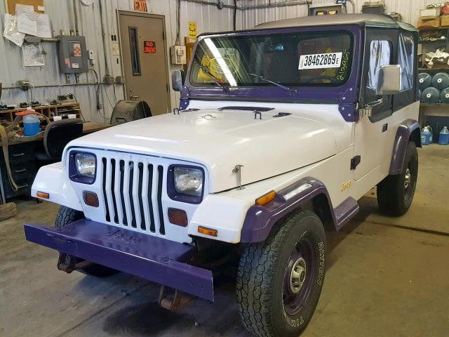 2J4FY29T1KJ161244 - 1989 JEEP WRANGLER / WHITE photo 2