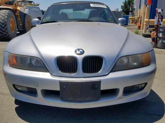 4USCH7325VLB80039 - 1997 BMW Z3 1.9 SILVER photo 9