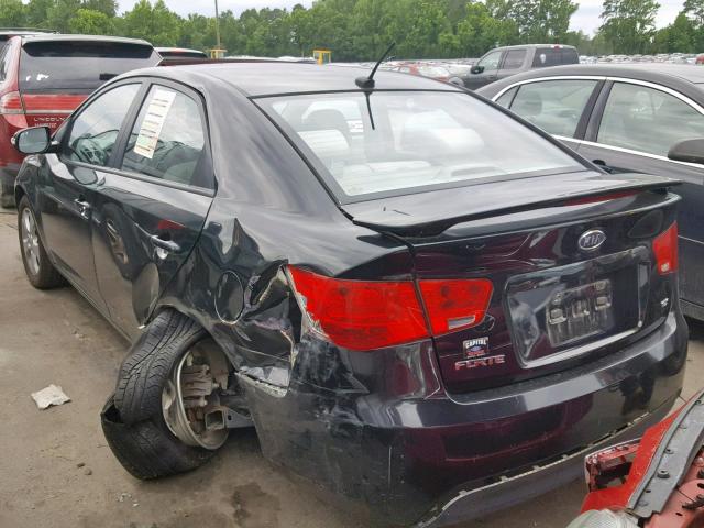 KNAFU4A22A5060420 - 2010 KIA FORTE EX BLACK photo 3