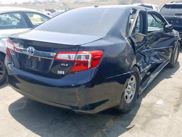 4T1BD1FK1DU094010 - 2013 TOYOTA CAMRY HYBR BLUE photo 4